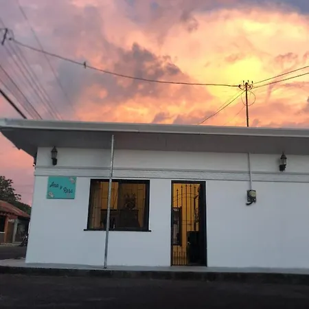 Casablanca Real Estate Bed & Breakfast